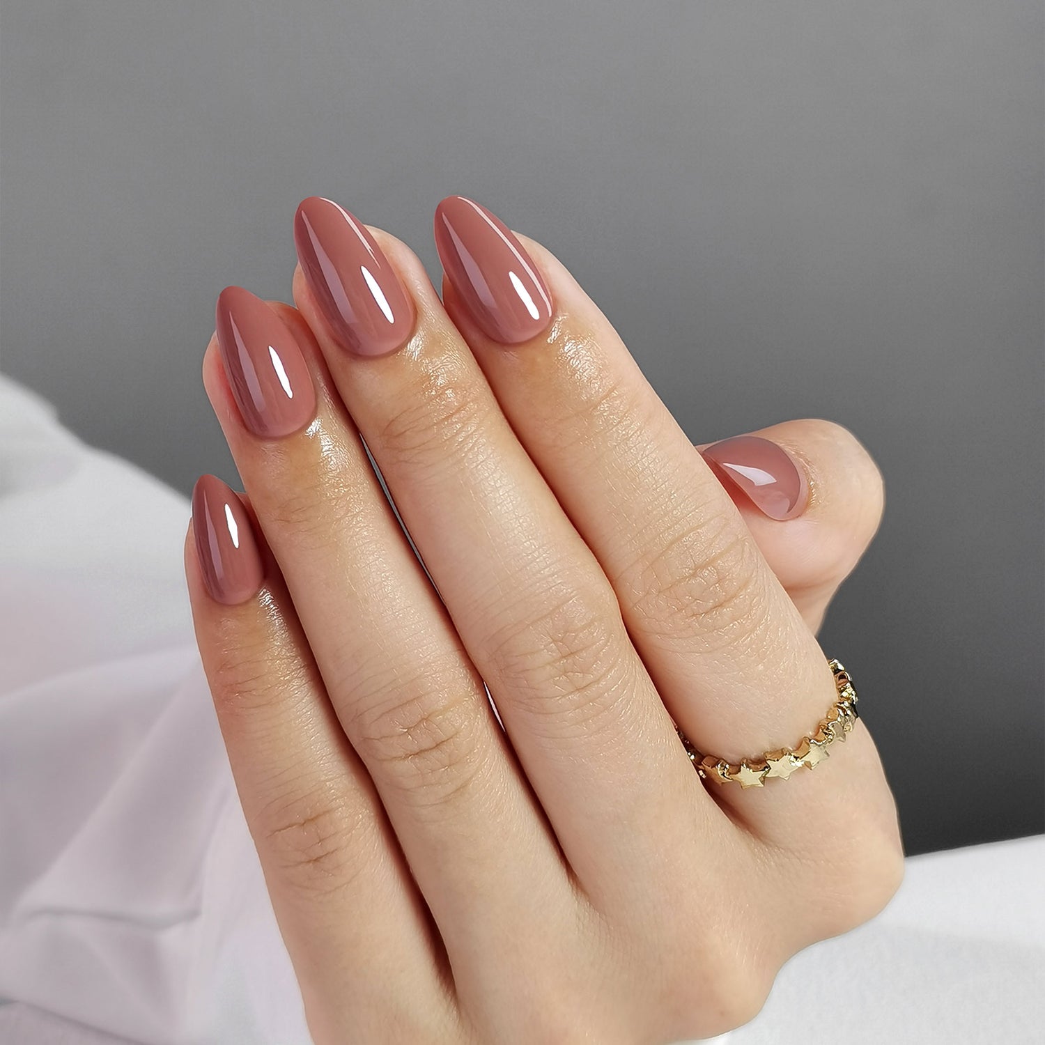 Rose Brown Short Almond Press-on Nails
